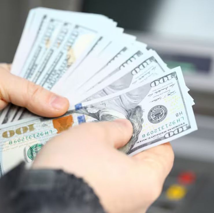 Cómo comprar dólar oficial desde el celular sin restricciones